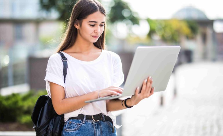 affordable-laptops-for-students-2025